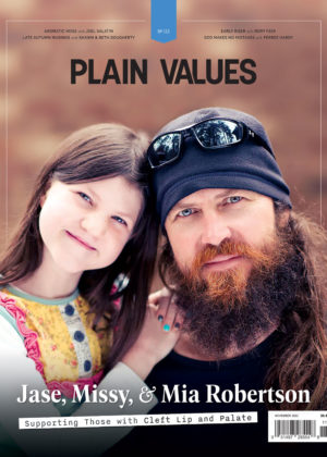 Jase and Mia Robertson on the Plain Values Cover