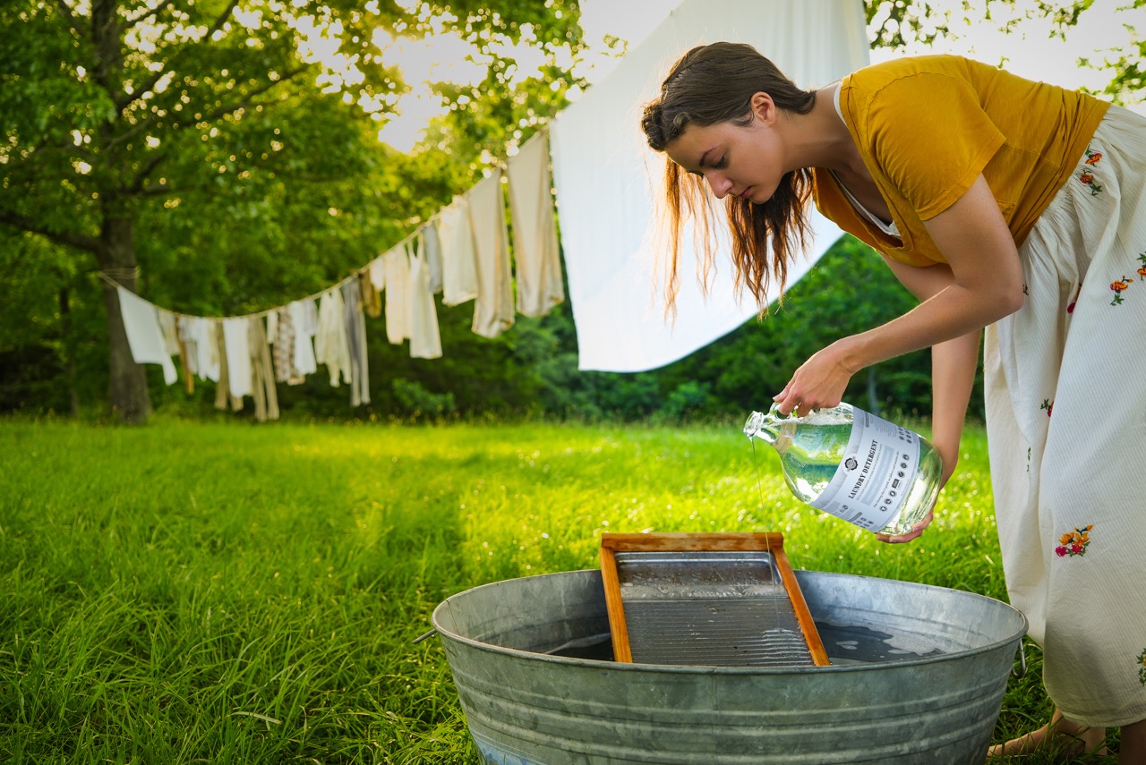 Toxin-Free, Refillable Plant and Animal-Based Cleaning